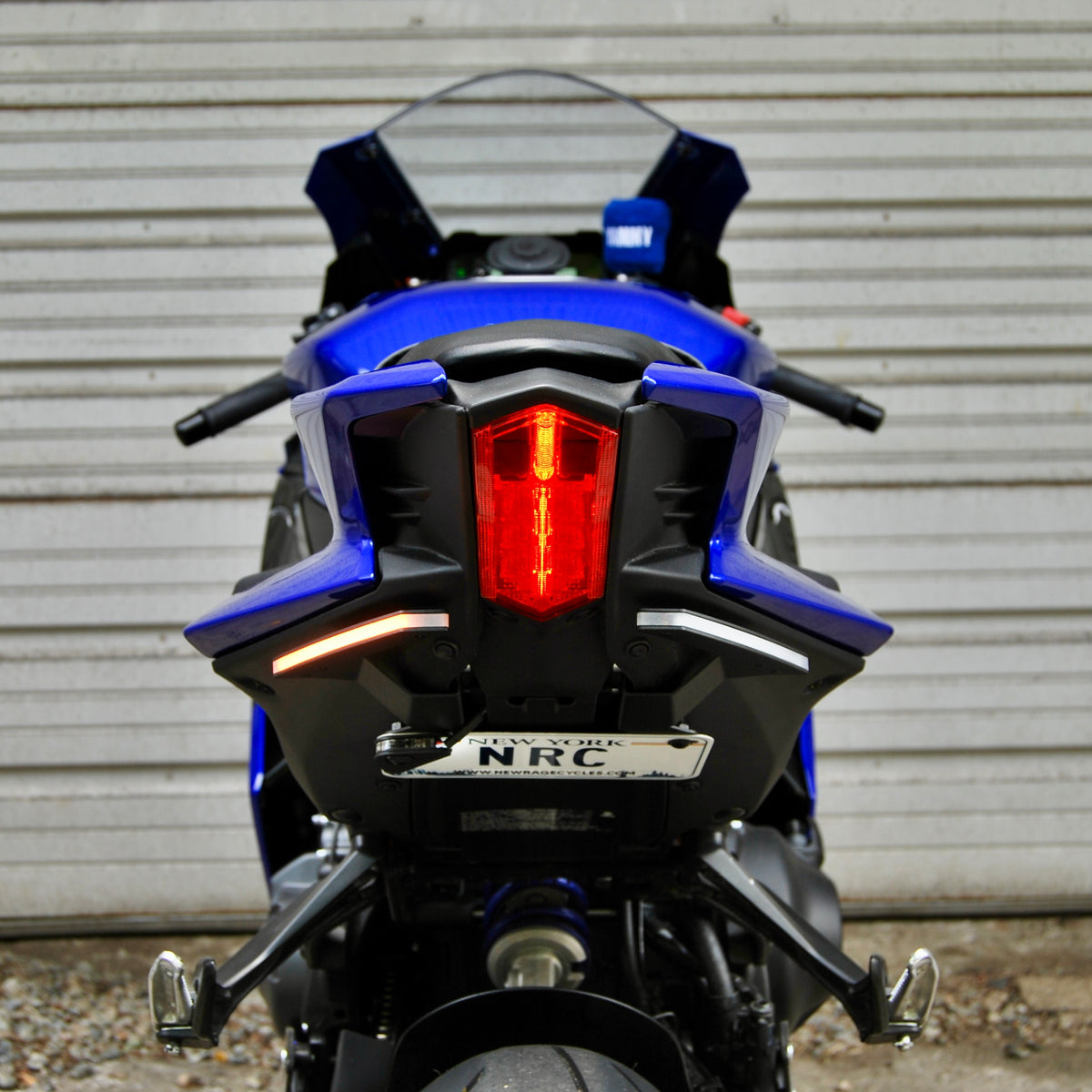 FENDER INTEGRADO NRC YAMAHA R9