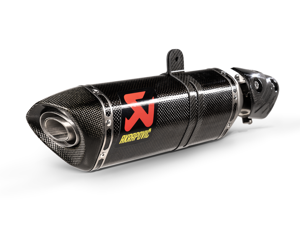 ESCAPE SLIP-ON AKRAPOVIC CARBONO CON PROTECTOR KAWASAKI ZX6R 2013-2026