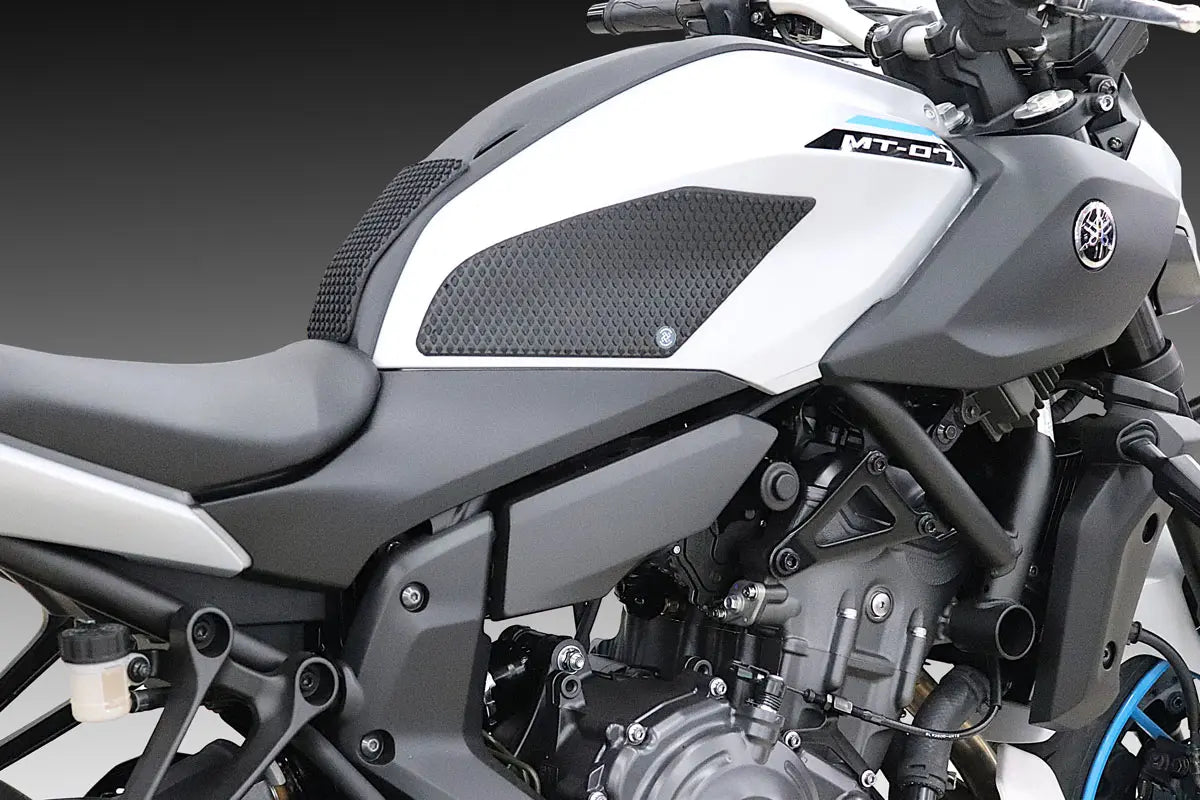 TANKGRIPS SNAKE SKIN YAMAHA MT07